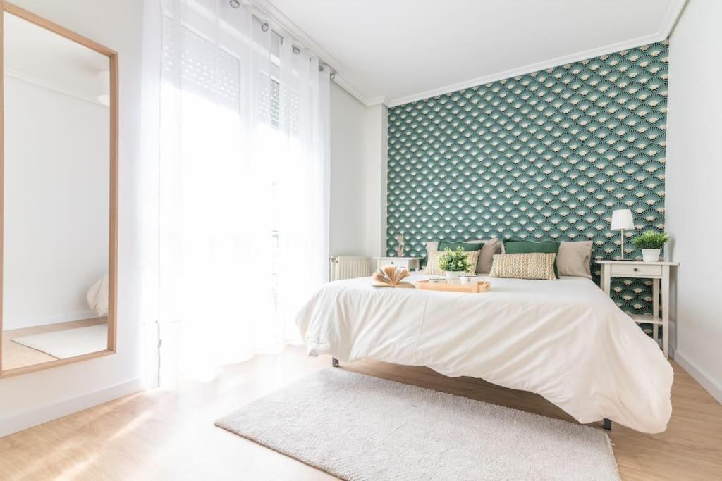 Centrico Y Comodo Apartamento Con Parking Privado Santander Buitenkant foto