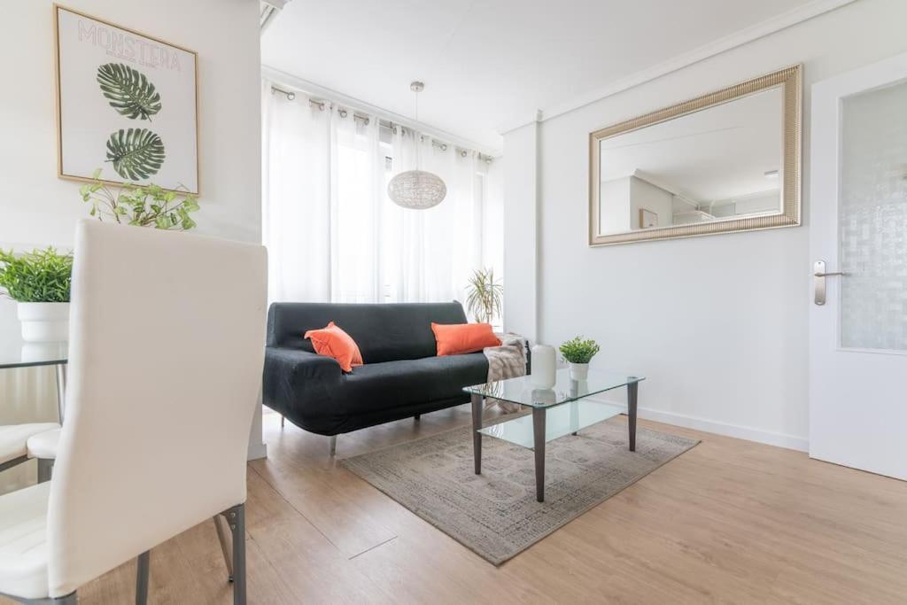 Centrico Y Comodo Apartamento Con Parking Privado Santander Buitenkant foto